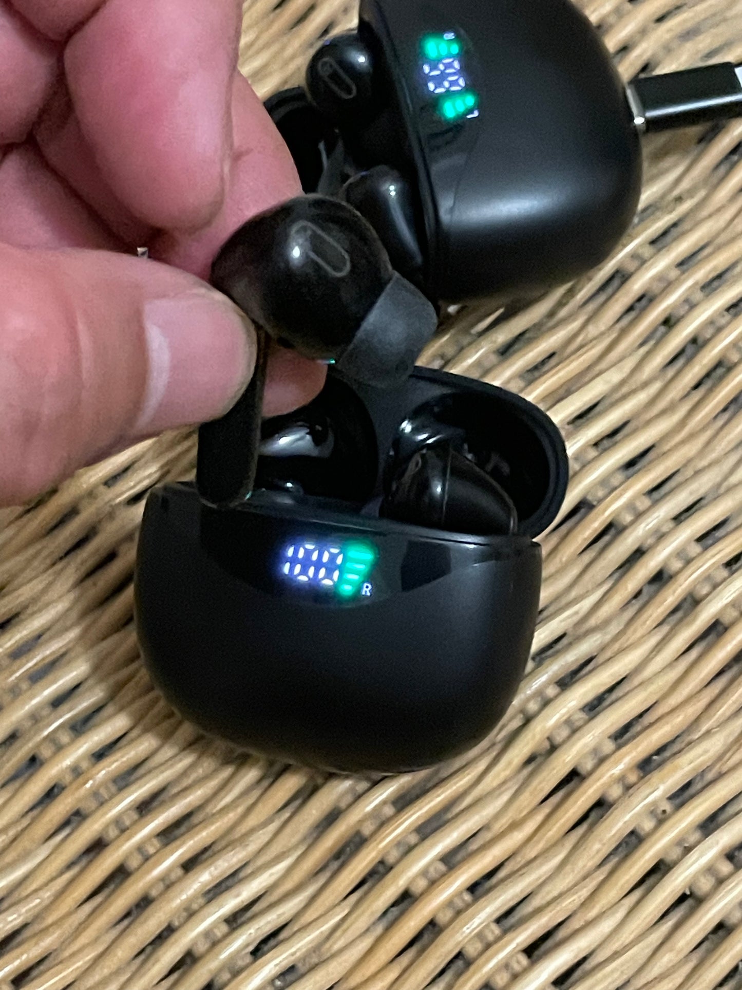 Wireless Earbuds Bluetooth 5.2