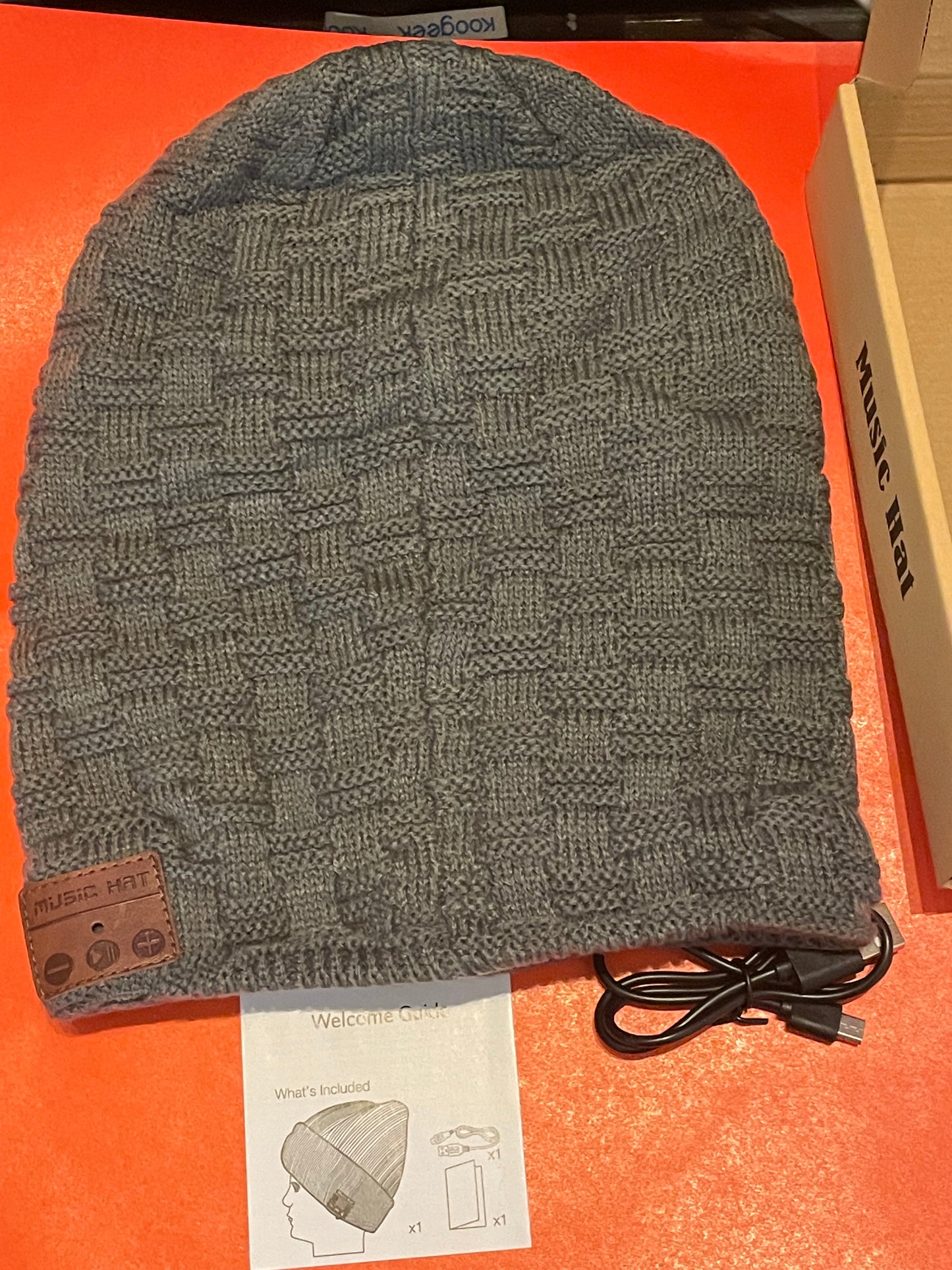 Bluetooth 5.2 Beanie - Brand New | Super Warm | Built-in Mic